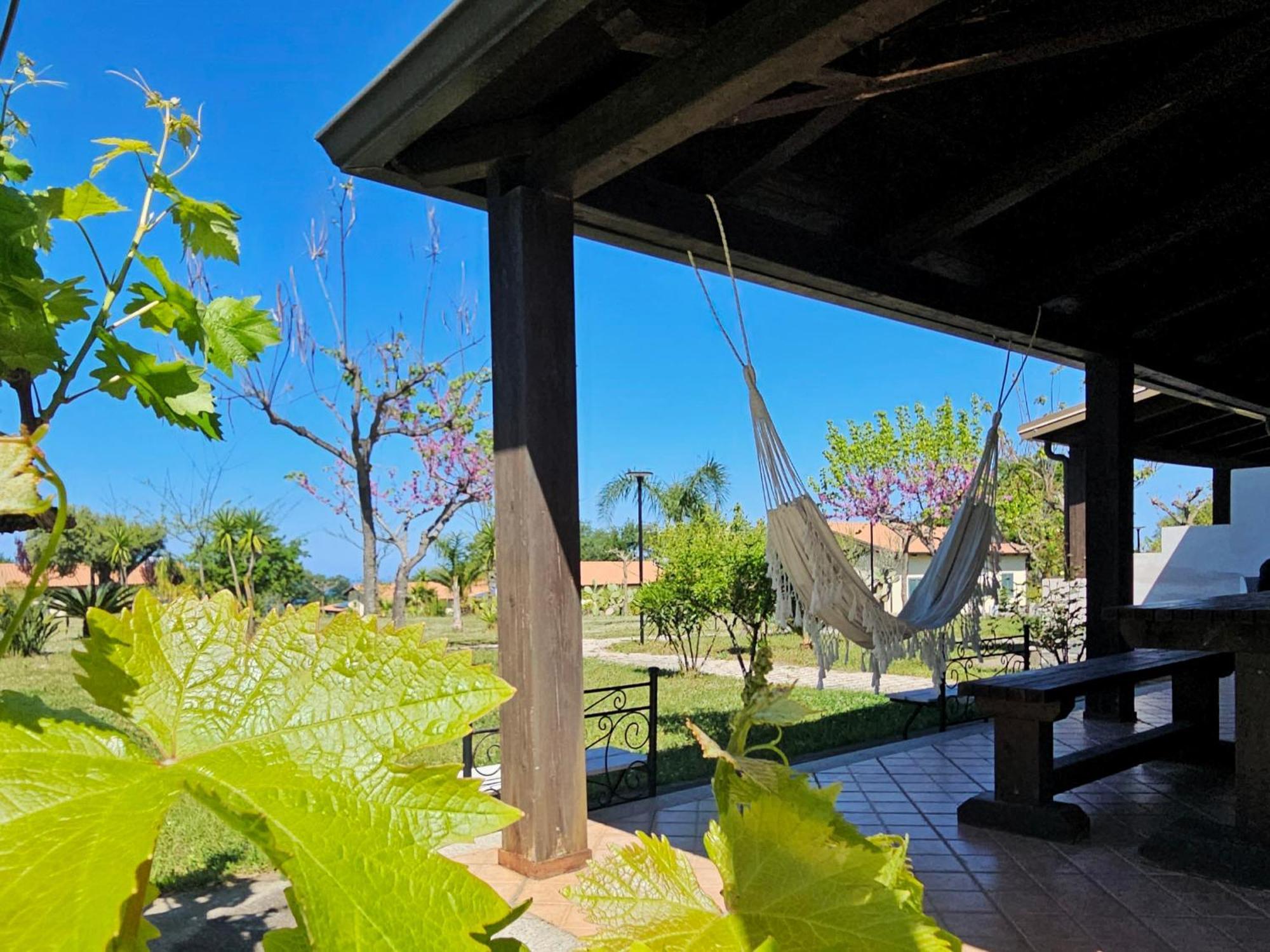 Agriturismo Ninea Ricadi Eksteriør billede