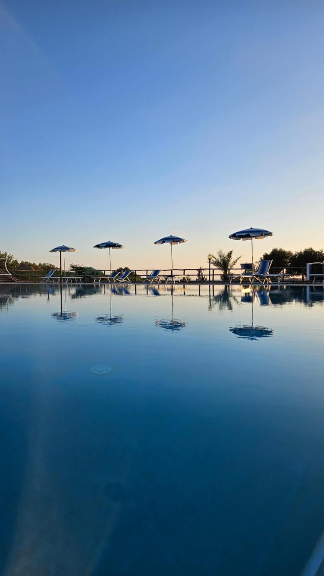 Agriturismo Ninea Ricadi Eksteriør billede