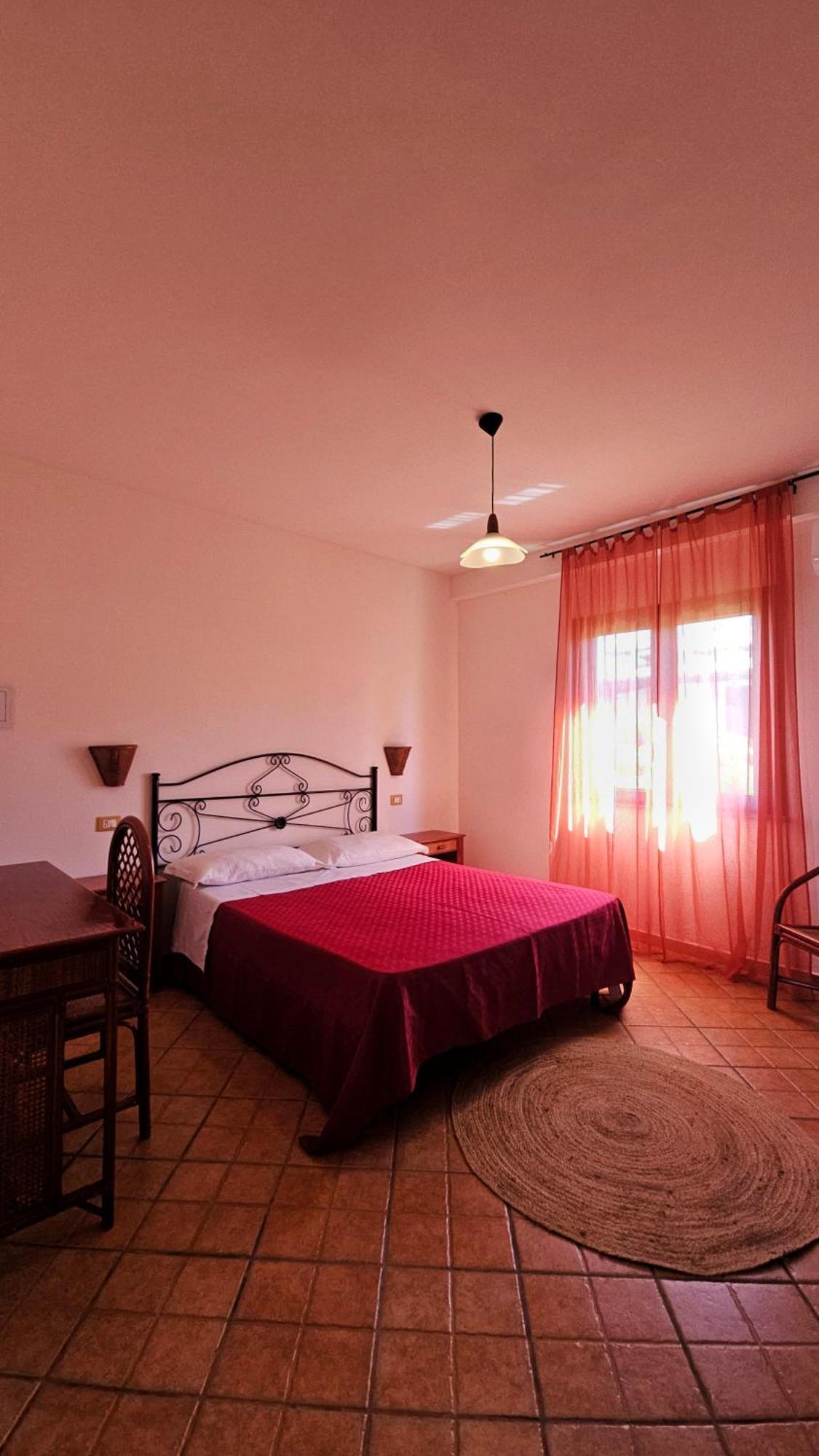 Agriturismo Ninea Ricadi Eksteriør billede
